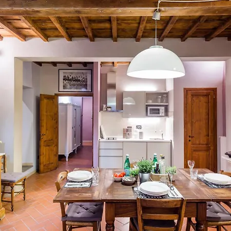 San Frediano Charming Apartamento Florença